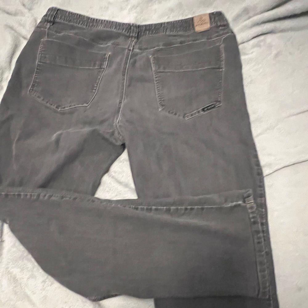 Prana jeans very comfy fits nice